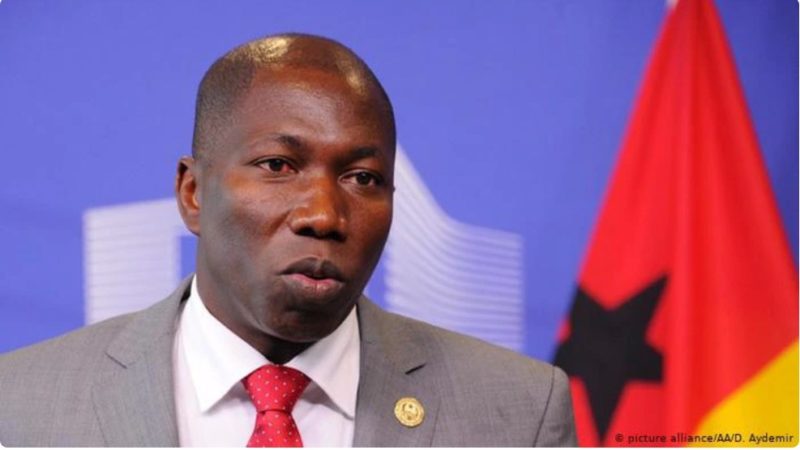 Guinée-Bissau: Un Mandat D’arrêt Lancé Contre Domingos Simoes Pereira
