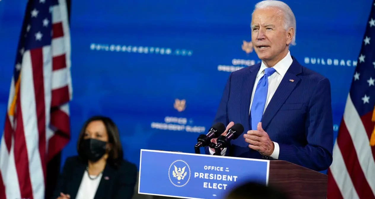 Joe Biden va demander aux Américains de porter le masque pendant «cent jours»