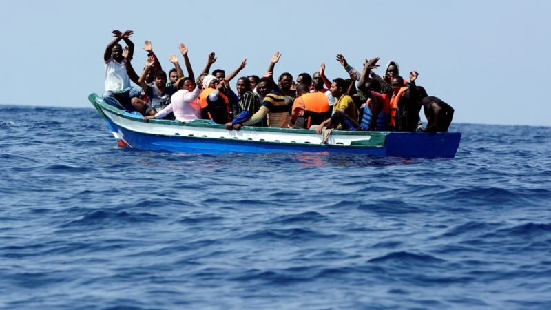 Espagne: plus de 8000 migrants aux Canaries en un mois