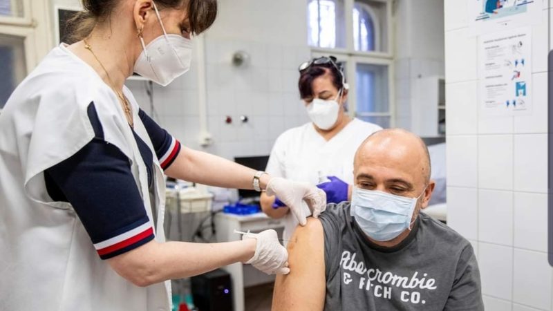 Covid-19: la Hongrie approuve le vaccin chinois et se démarque de nouveau de l’Europe