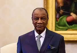 Covid-19 en Guinée : Le président Alpha Condé proroge d’un mois l’état d’urgence sanitaire