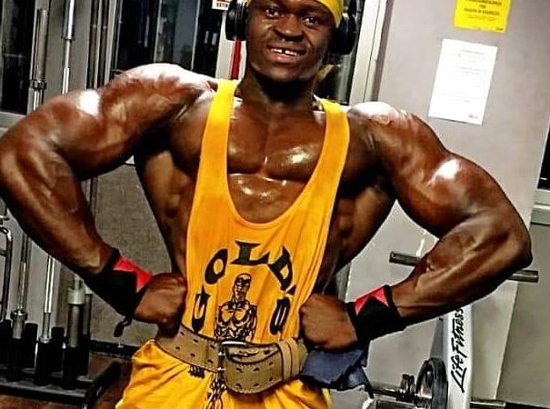 Sport/ Moussa CONDÉ est un athlète professionnel du Body Building