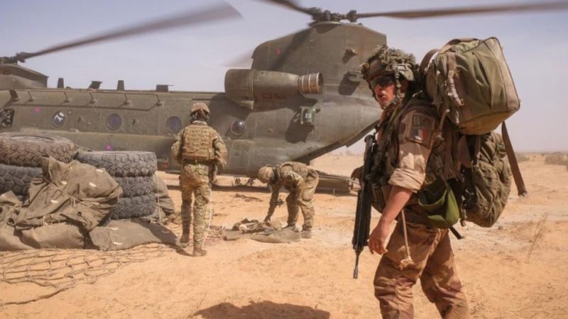 Départ des derniers soldats français de Barkhane au Mali, la France «reste engagée au Sahel»
