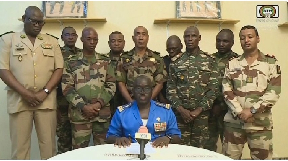 Tentative de coup d’État au Niger : le président Mohamed Bazoum retenu dans sa résidence officielle
