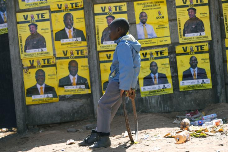 Présidentielle au Zimbabwe : l’opposition conteste les résultats et revendique la victoire
