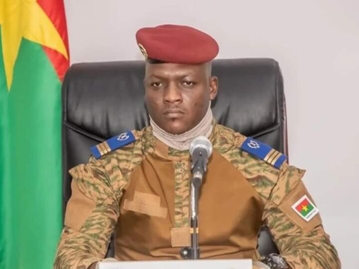 Au Burkina Faso, le régime de transition prolongé de cinq années